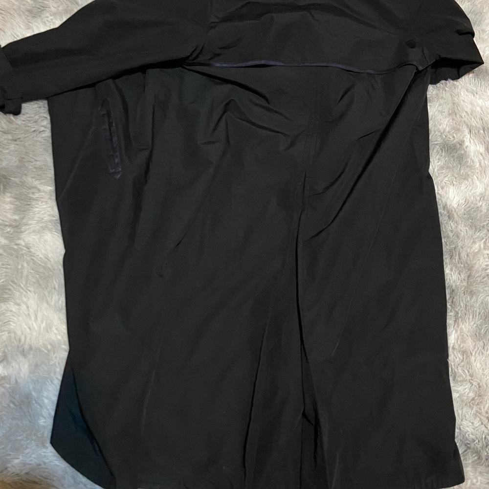 Christian Dior Men’s black trench coat